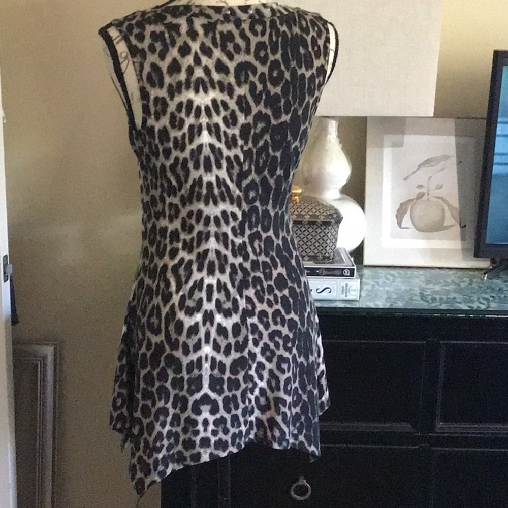 Signature Collection Animal Print Tunic - Picture 2 of 7
